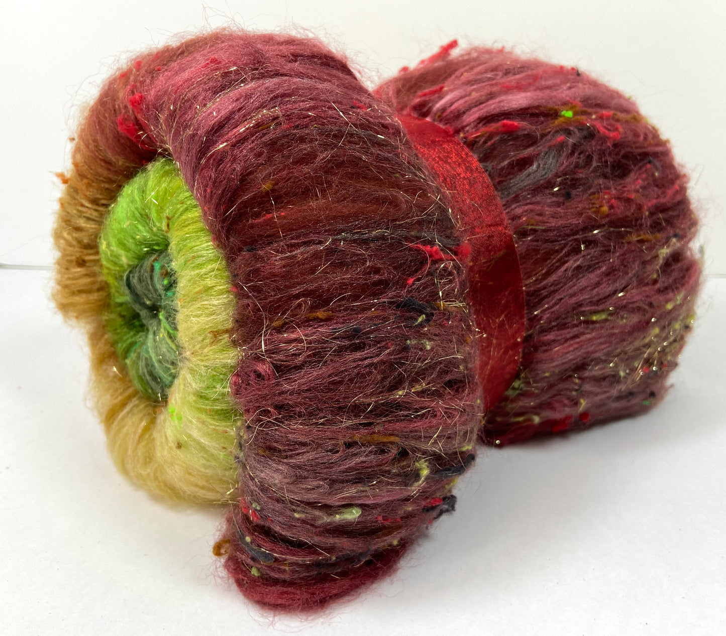 Arboreal Gradient Batt 1006-04 - 2.6 oz Corriedale wool, silk, noils, sparkle
