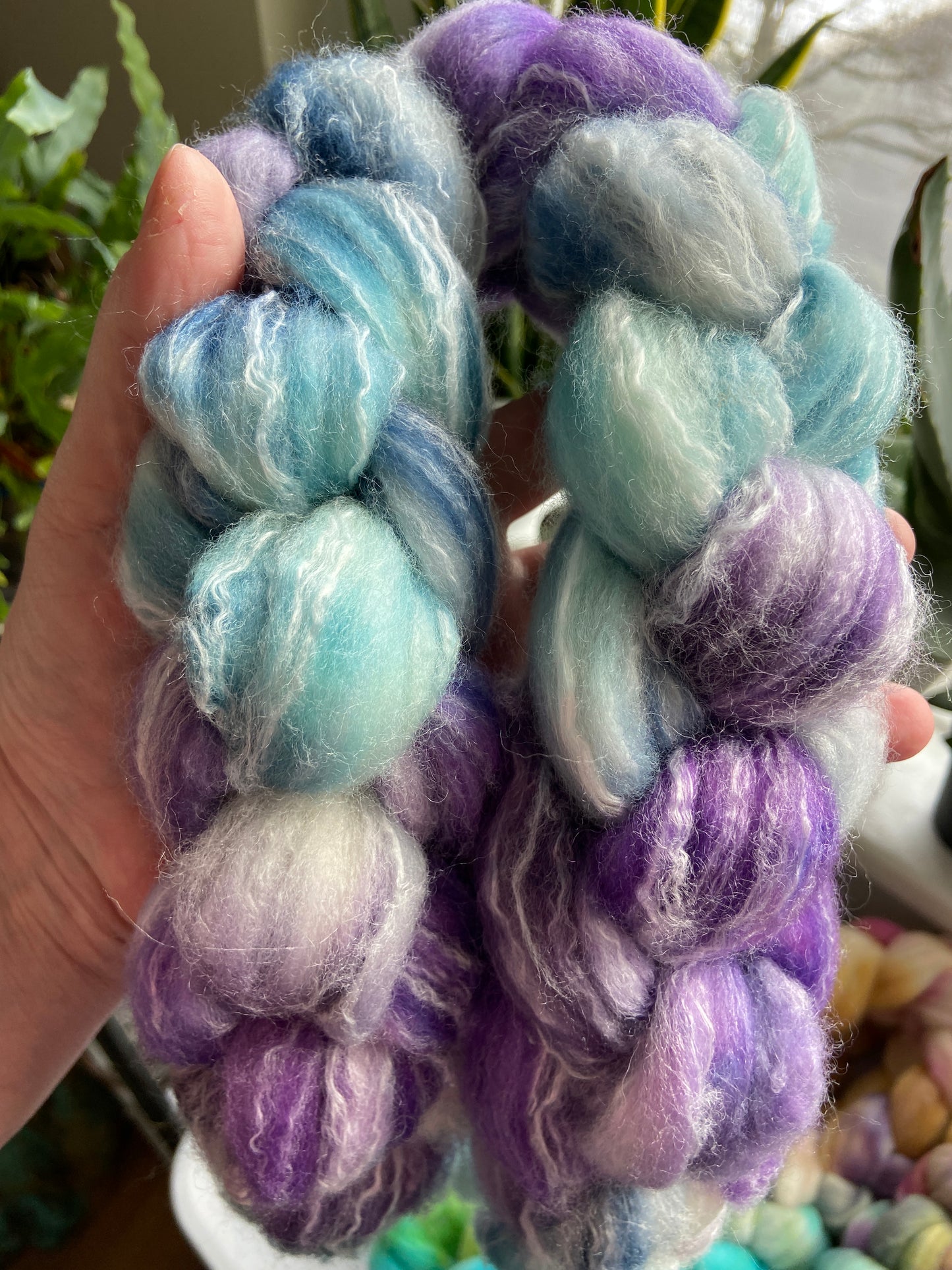 Frostberry SC - 4 oz Superwash Panda Sparkle wool, bamboo combed top, roving, spinning fiber, handspinning, sock yarn, baby yarn