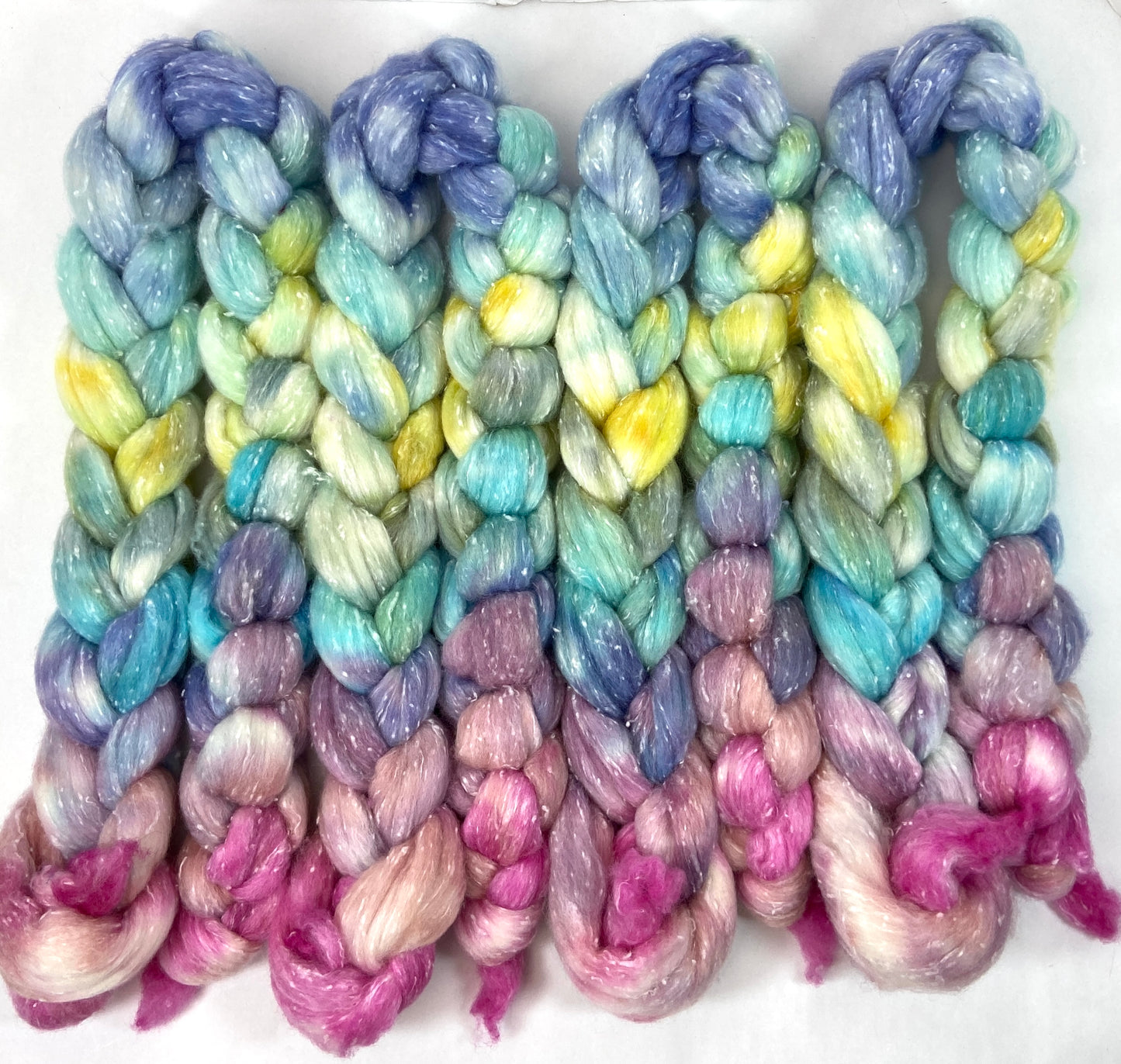 Day's End 1230-01 - 4 oz 80/20 South American wool/rayon nepps combed top, roving, spinning fiber, handspinning, felting, needle felting, weaving supplies
