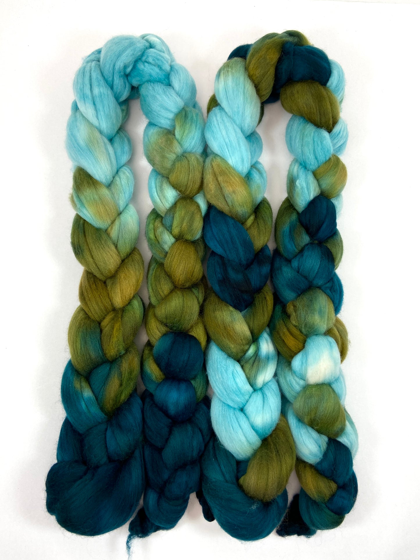 Maelstrom SC - 4 oz hand painted wool combed top, roving, spinning fiber, handspinning, felting
