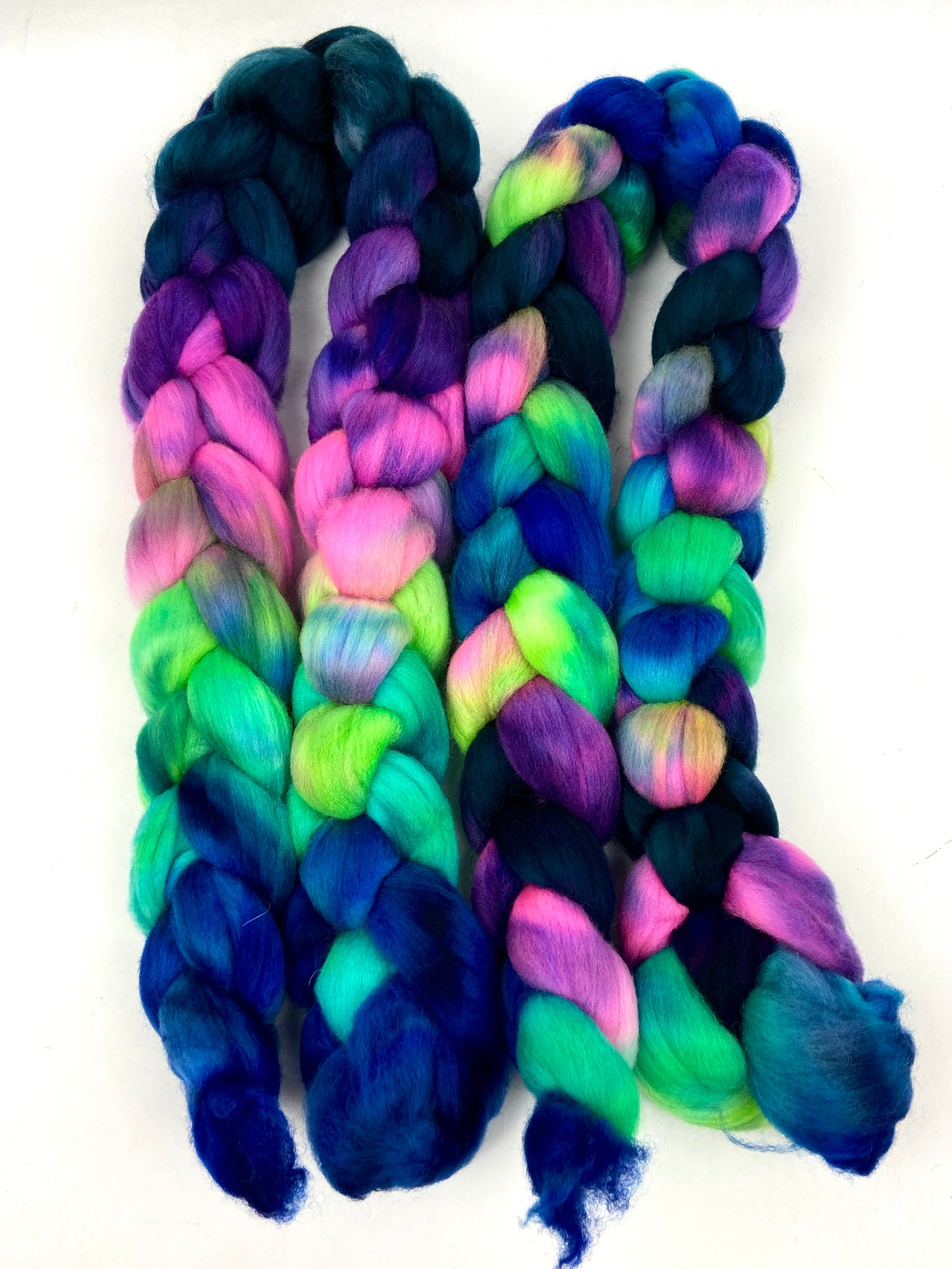 Nemesis SC - 4 oz hand painted wool combed top, roving, spinning fiber, handspinning, felting