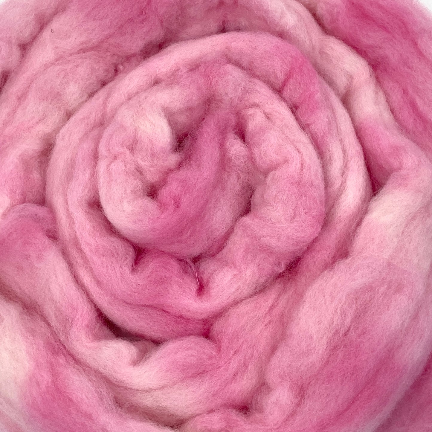 Sweet Pea - 2 oz hand dyed semisolid wool combed top