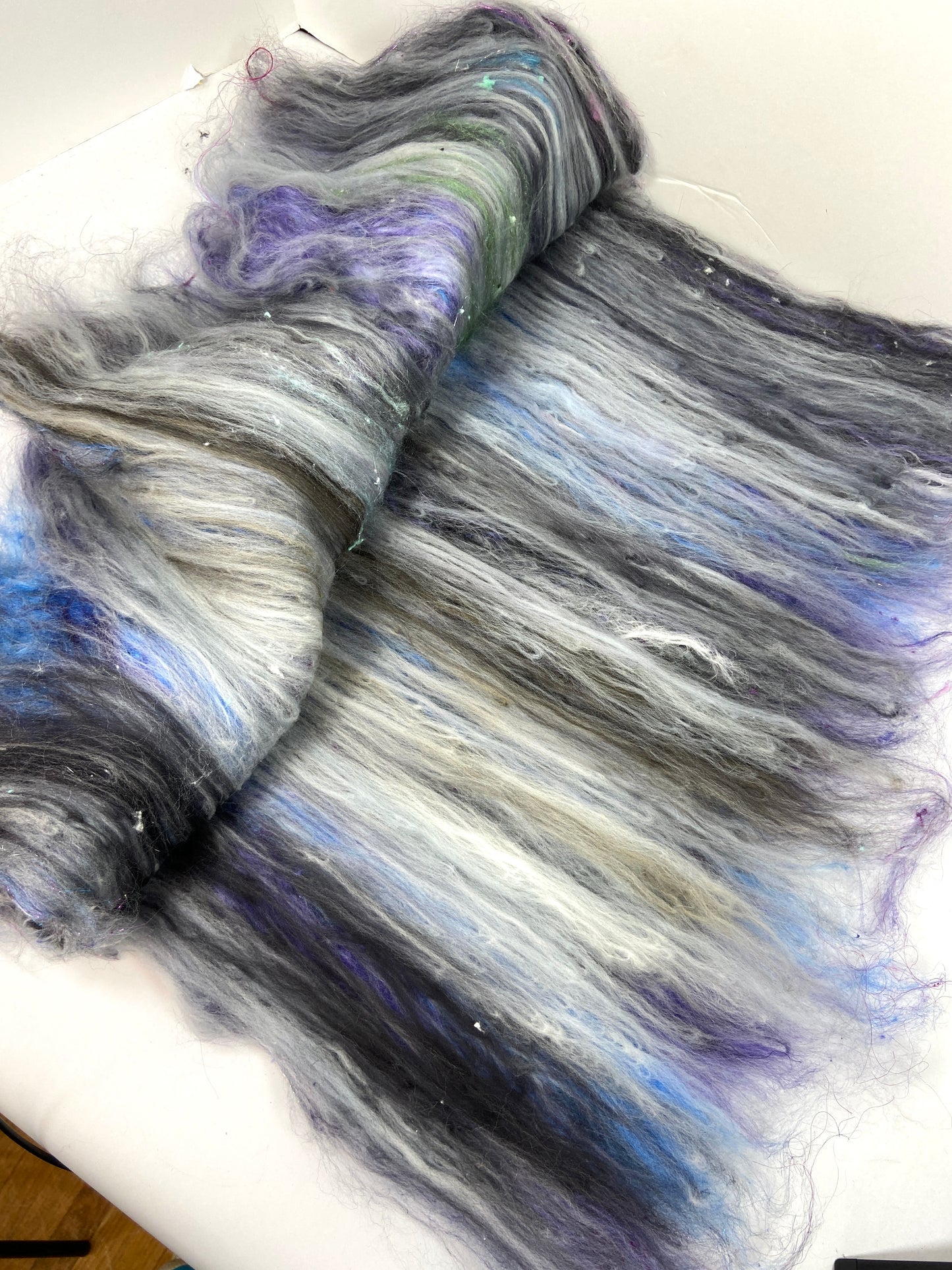 Luxe Batt 1004-05 - 3.3 oz Falkland Merino wool, silk, noils, spinning fiber, handspinning, nuno, felting, weaving, spindle