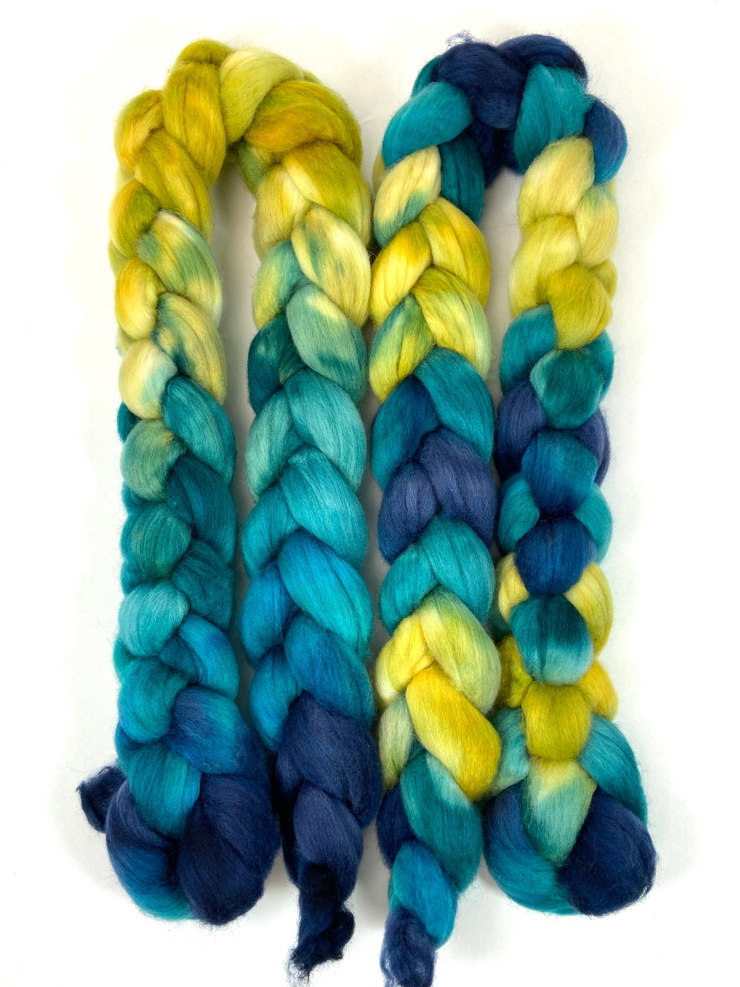 Oceanus SC - 4 oz hand painted wool combed top, roving, spinning fiber, handspinning, felting
