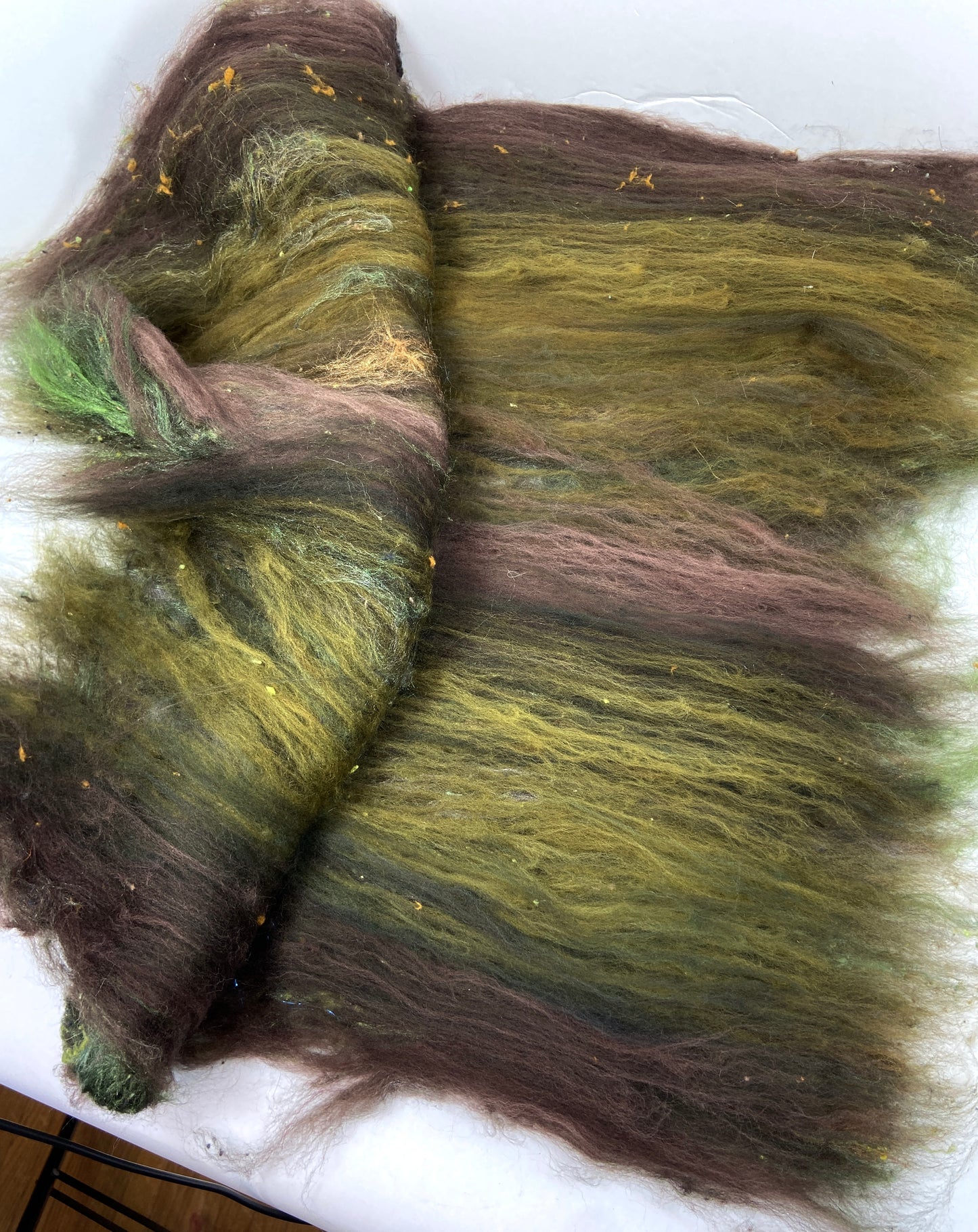 Peat Bog Batt 1012-08 - 2.7 oz Falkland Merino wool, silk, noils, spinning fiber, drumcarded, handspinning, nuno, felting wool, weaving