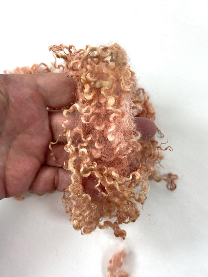 Wensleydale Locks, Buff Peach, .4 oz, 4-5 inches long, super clean, spinning, felting, fiber art, doll hair, nuno, lockspun 0711-02