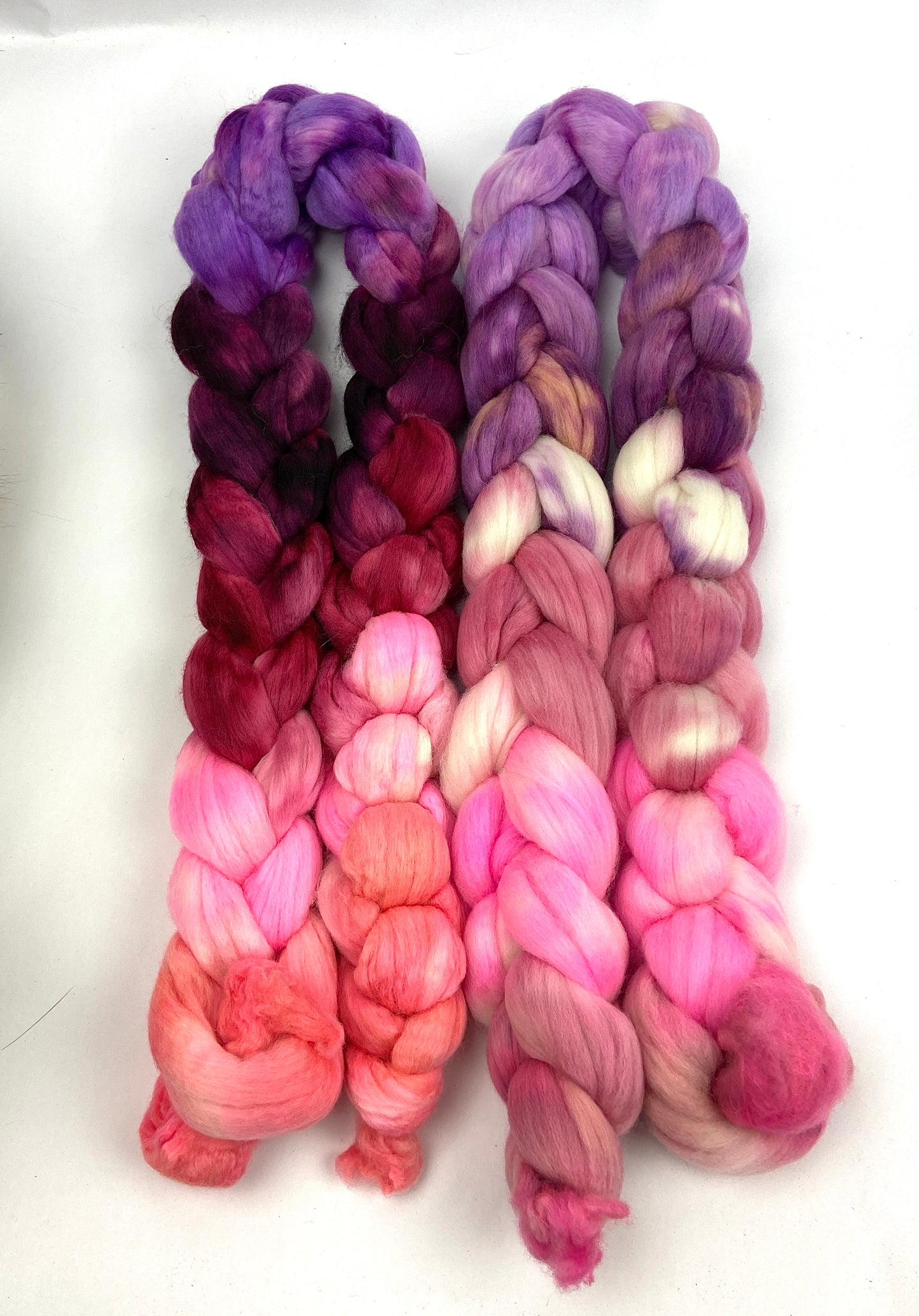 Lipstick Diva MG - 4 oz hand painted wool combed top, roving, spinning fiber, handspinning, felting
