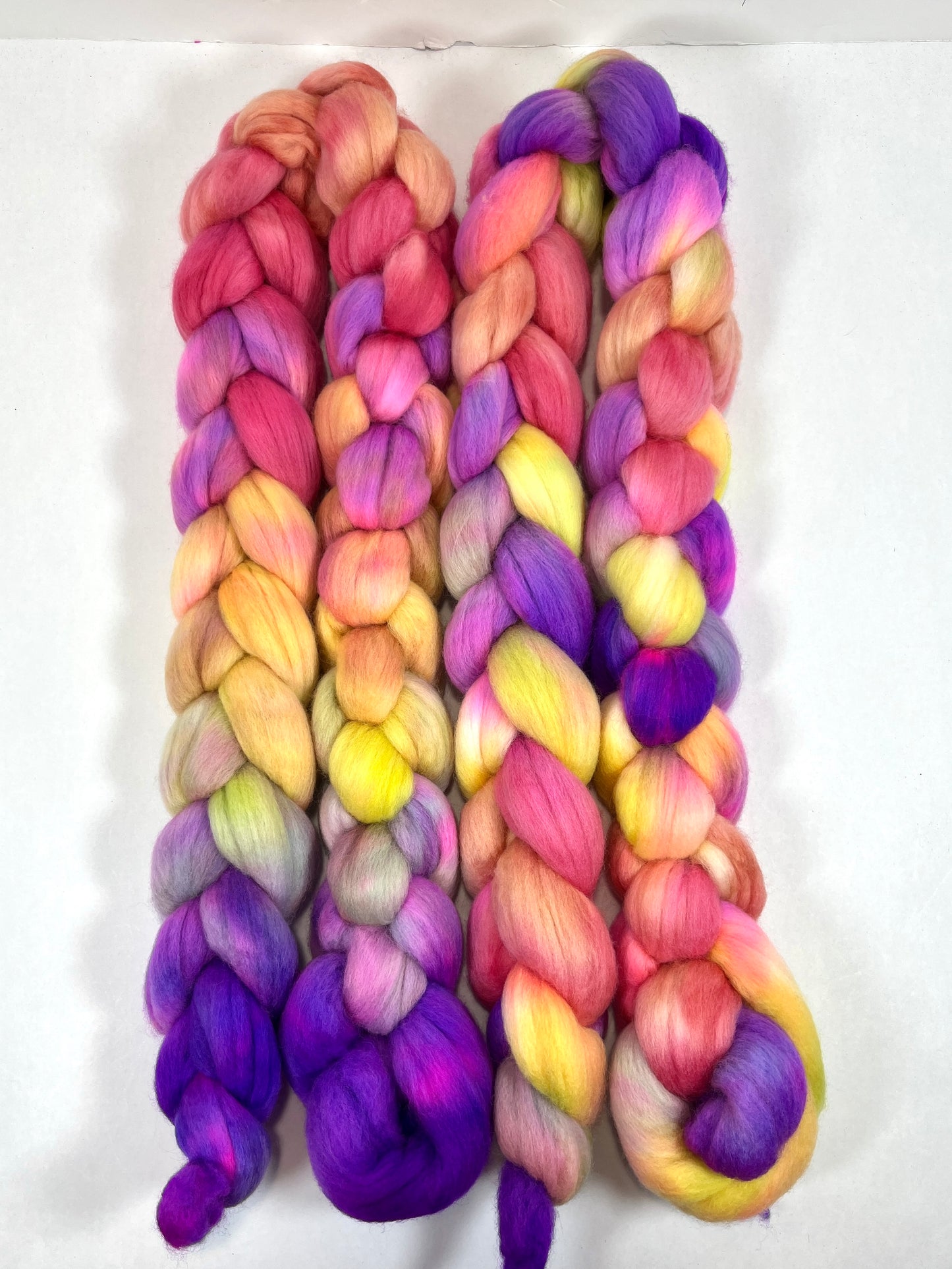 Cindy Lou MG - 4 oz hand painted wool combed top, roving, spinning fiber, handspinning, felting