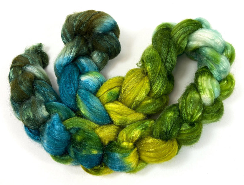 Emerald Isle MG- 4 oz 75/25 BFL/silk combed top, roving, spinning fiber, handspinning, felting, needle felting, weaving supplies, wool