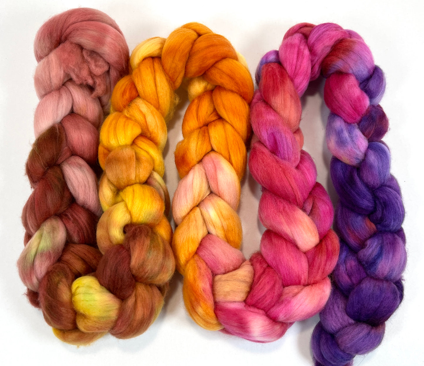 Day's End 0827-02A, 7.2 oz 18.5 micron Merino wool combed top, roving, spinning fiber, handspinning, felting, needle felting, weaving supplies
