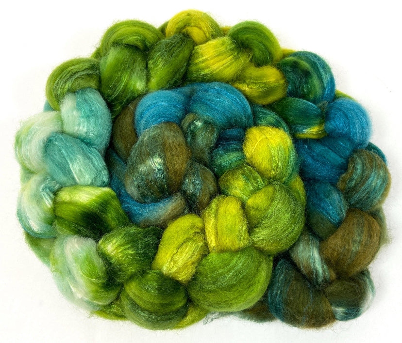 Emerald Isle MG- 4 oz 60/40 Polwarth/silk combed top, roving, spinning fiber, handspinning, felting, needle felting, weaving supplies, wool