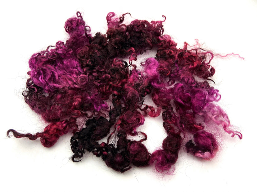 Wensleydale locks 1.2 oz, 3-4 inches, super clean, spinning, felting, fiber art, doll hair, nuno, art yarn, Beets, 0303-13