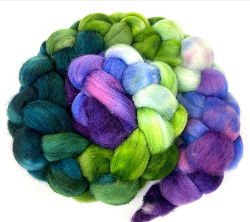 Grapevine MG - 4 oz hand painted wool combed top, roving, spinning fiber, handspinning, felting