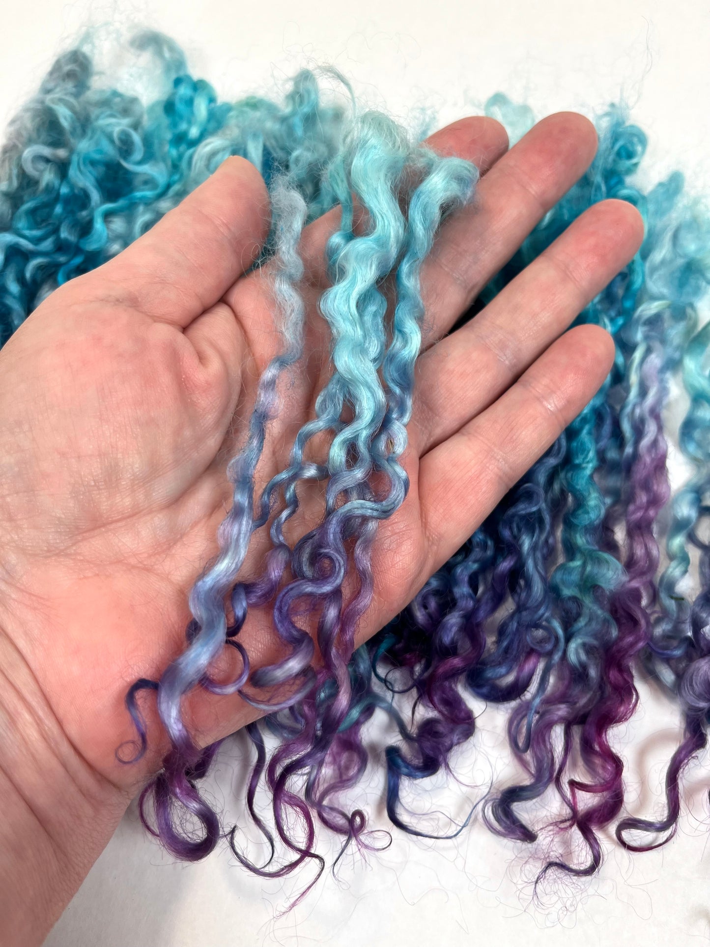 Wensleydale Locks, .7 oz, super clean, spinning, felting, fiber art, doll hair, nuno, lockspun yarn, 0715-04