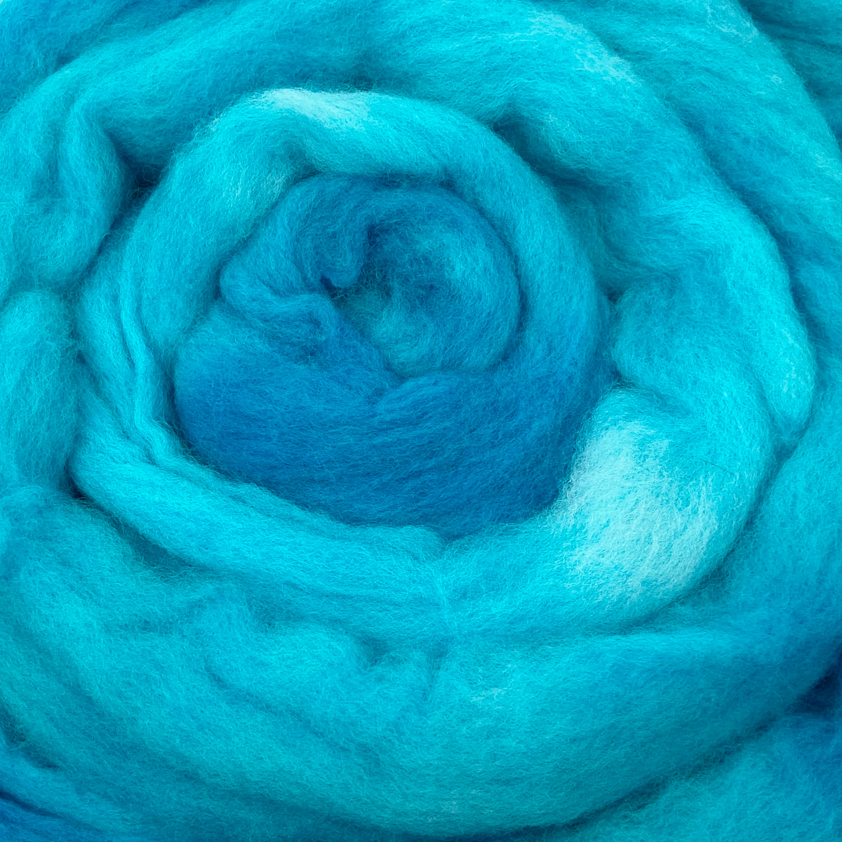 Turquoise - 2 oz hand dyed semisolid wool combed top