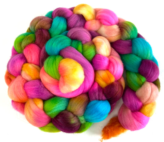 Super Nerds SC - 4 oz hand painted wool combed top, roving, spinning fiber, handspinning, felting