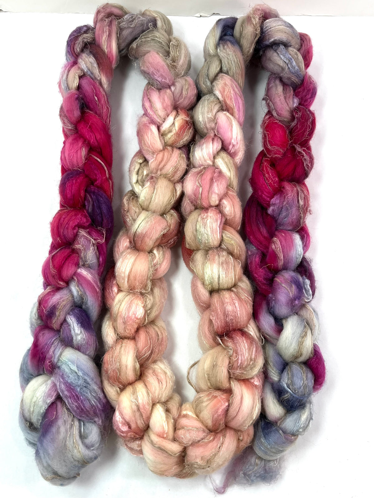 Day's End 1019-02, 8.2 oz Merino, silk, flax wool combed top, roving, spinning fiber, handspinning, felting, needle felting, weaving supplies