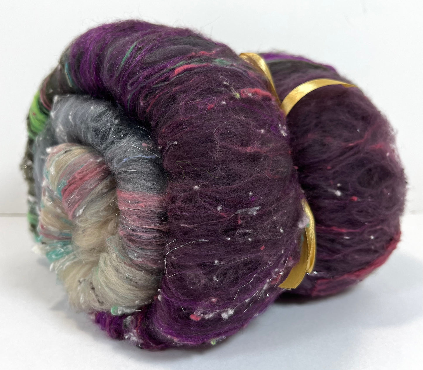 Morning Fog Gradient Batt 0608-03 - 2.4 oz Polwarth wool, silk, noils, spinning fiber, drumcarded, handspinning, nuno, felting wool