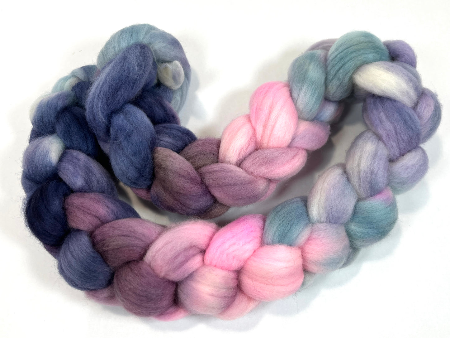 Day's End 0320-06 - 4 oz Cormo wool combed top, roving, spinning fiber, handspinning, felting, needle felting, weaving supplies