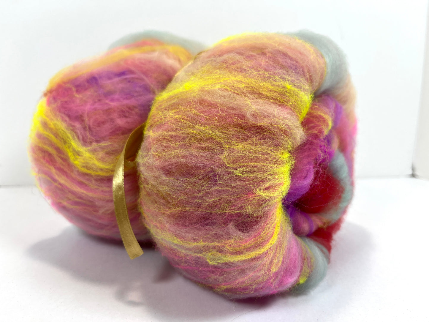 Crayon Box Batt 0814-01 - 2.8 oz Soft wool, spinning fiber, drumcarded, handspinning, nuno, felting wool