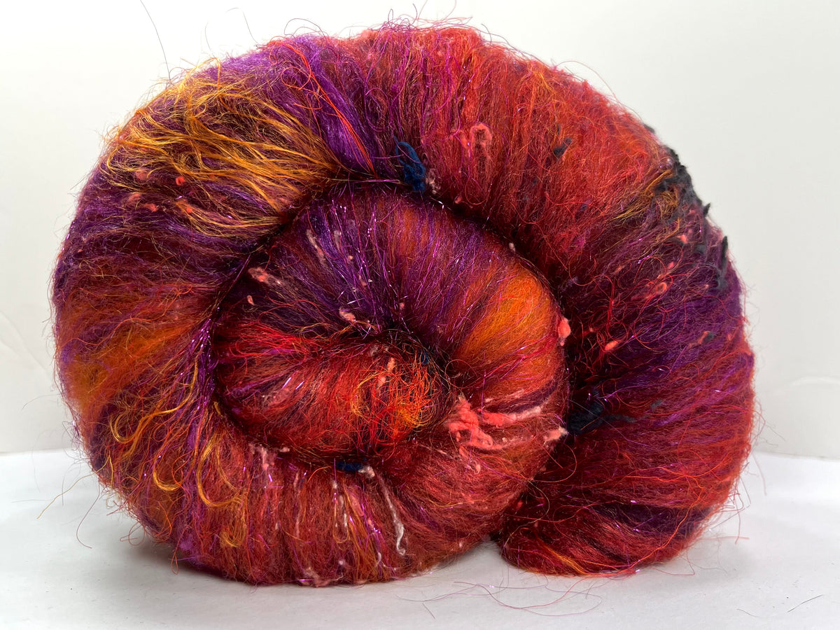 Art Batt 0906-01, 4.1 oz Soft wool, silk, flax, noils, spinning fiber, drumcarded, handspinning, nuno, felting wool
