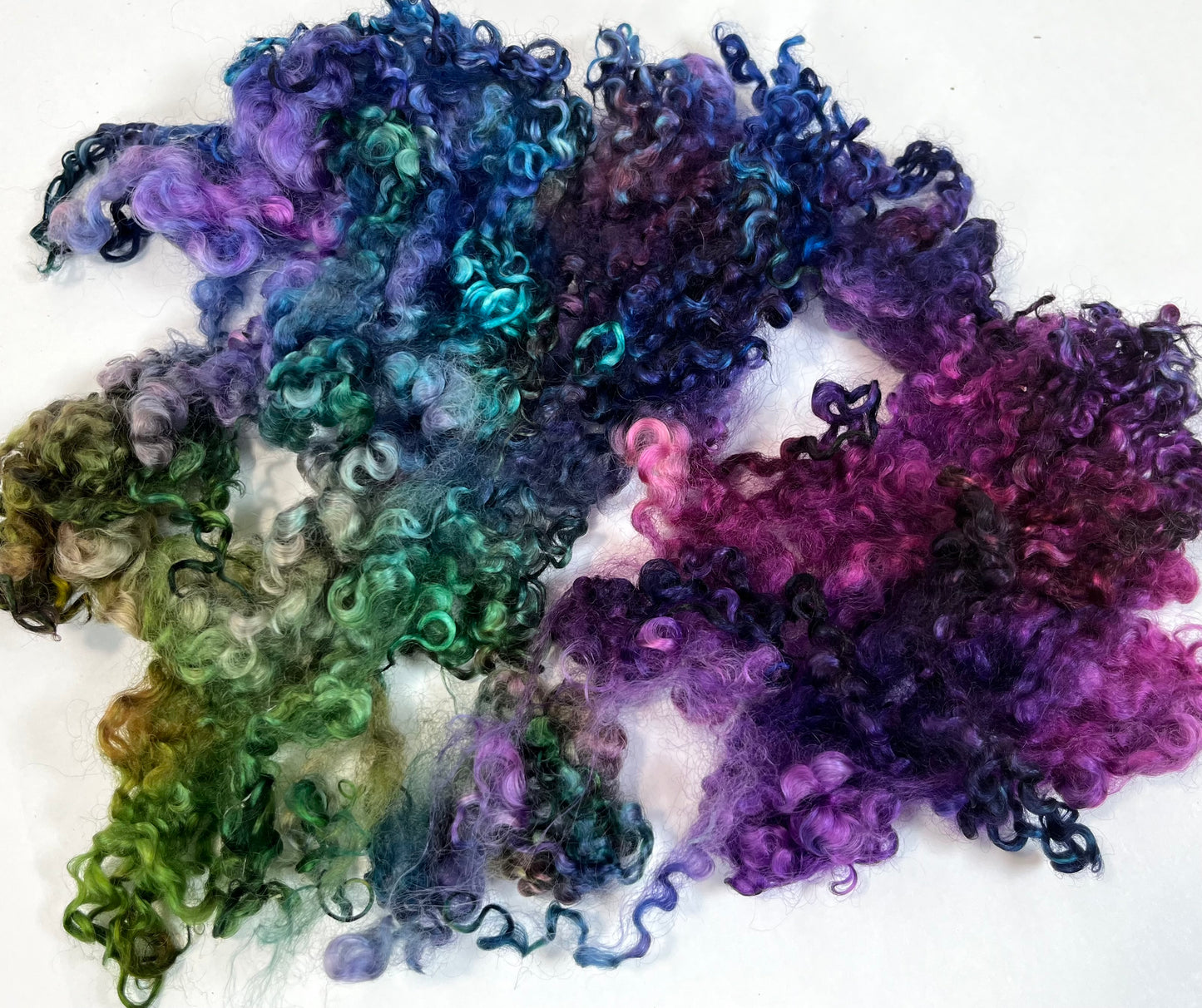 Wensleydale Locks, 1.1 oz, 0615-03, super clean, spinning, felting, fiber art, doll hair, nuno, lockspun yarn