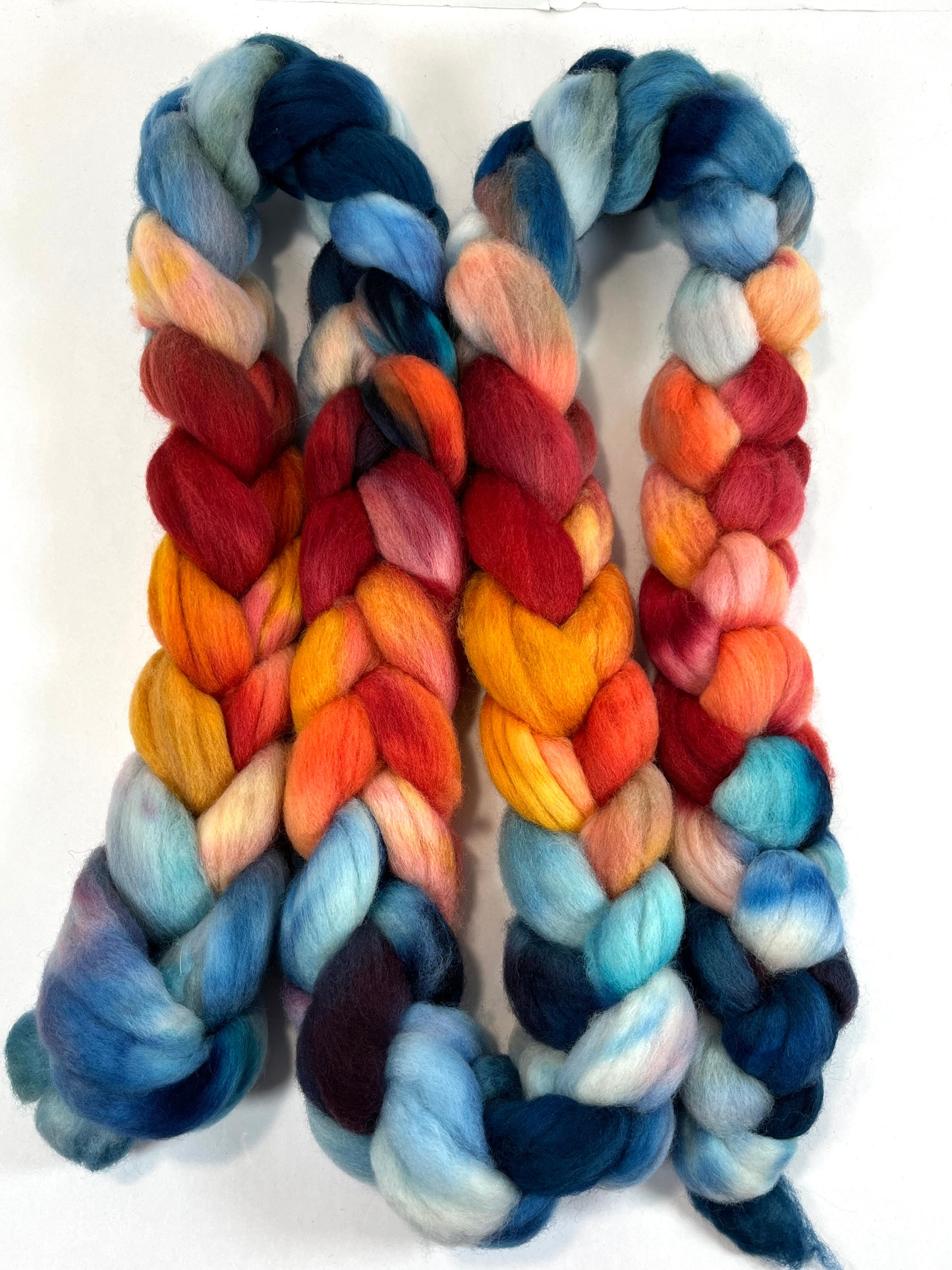 Day's End 0916-01, 8.5 oz Cormo wool combed top, roving, spinning fiber, handspinning, felting, needle felting, weaving supplies