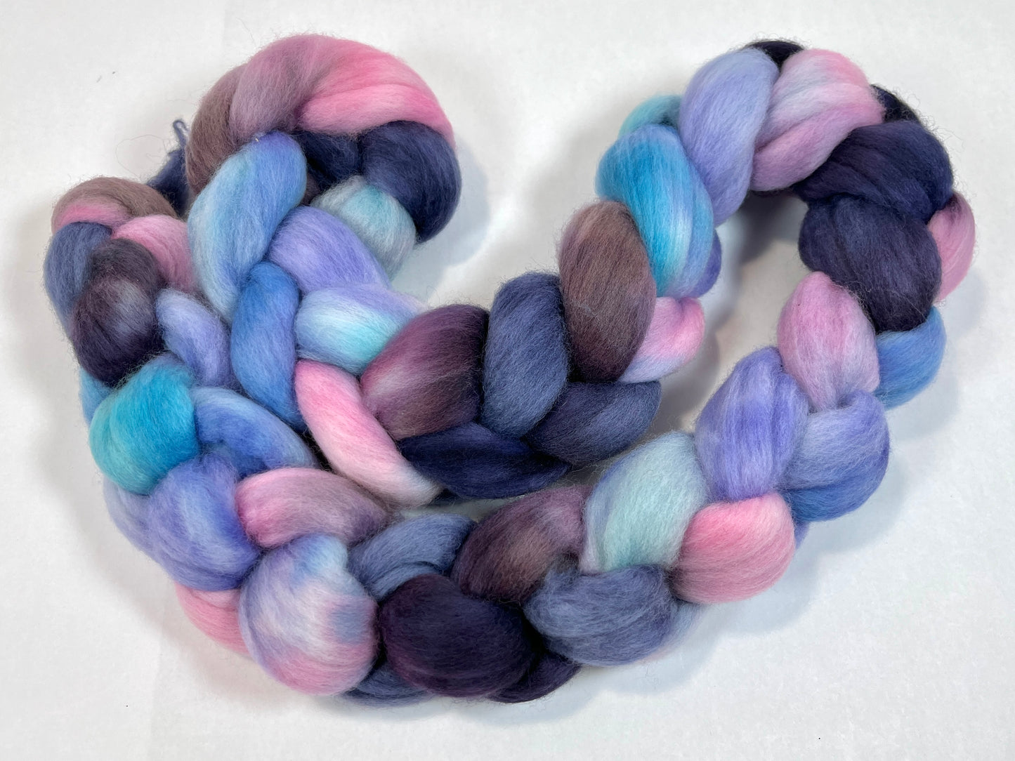 Mystique SC - 4 oz hand painted wool combed top, roving, spinning fiber, handspinning, felting