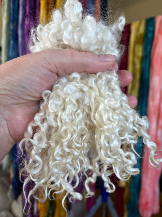 Undyed White Wensleydale locks, 1 oz, clean, separated, spinning, felting, fiber art, doll hair, nuno, lockspun yarn, 0715-06