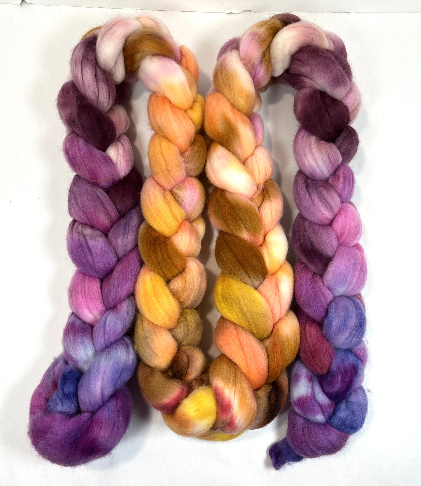 Day's End 1212-06, 7.5 oz 18.5 micron Merino wool combed top, roving, spinning fiber, handspinning, felting, needle felting, weaving supplies