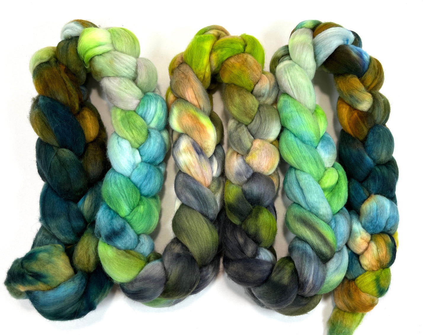 Day's End 0826-01A, 8.8 oz 14.5 micron Merino wool combed top, roving, spinning fiber, handspinning, felting, needle felting, weaving supplies
