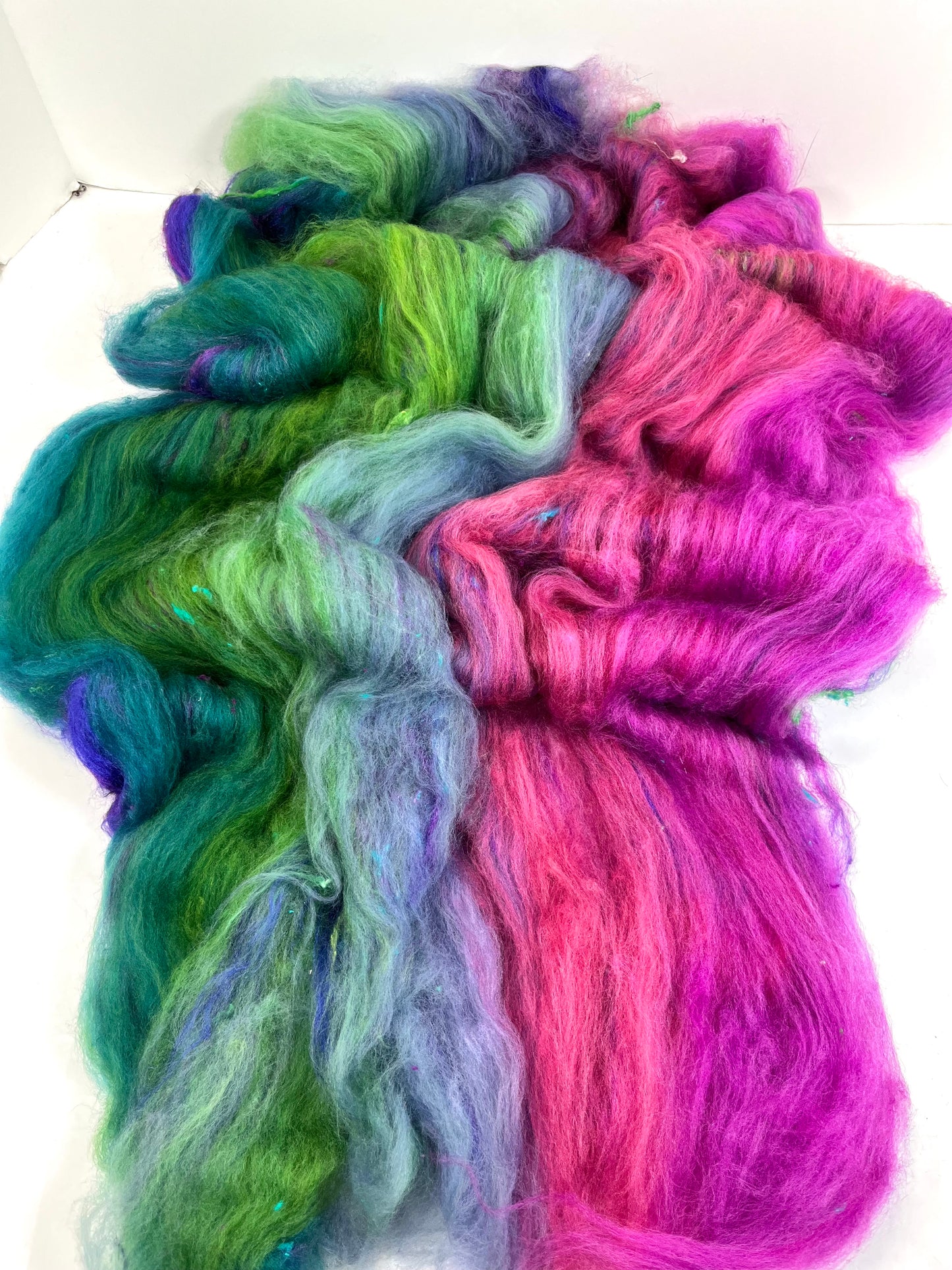 Billie Batt 0728-02 - 2.5 oz soft wool, silk, noils, spinning fiber, drumcarded, handspinning, nuno, felting wool