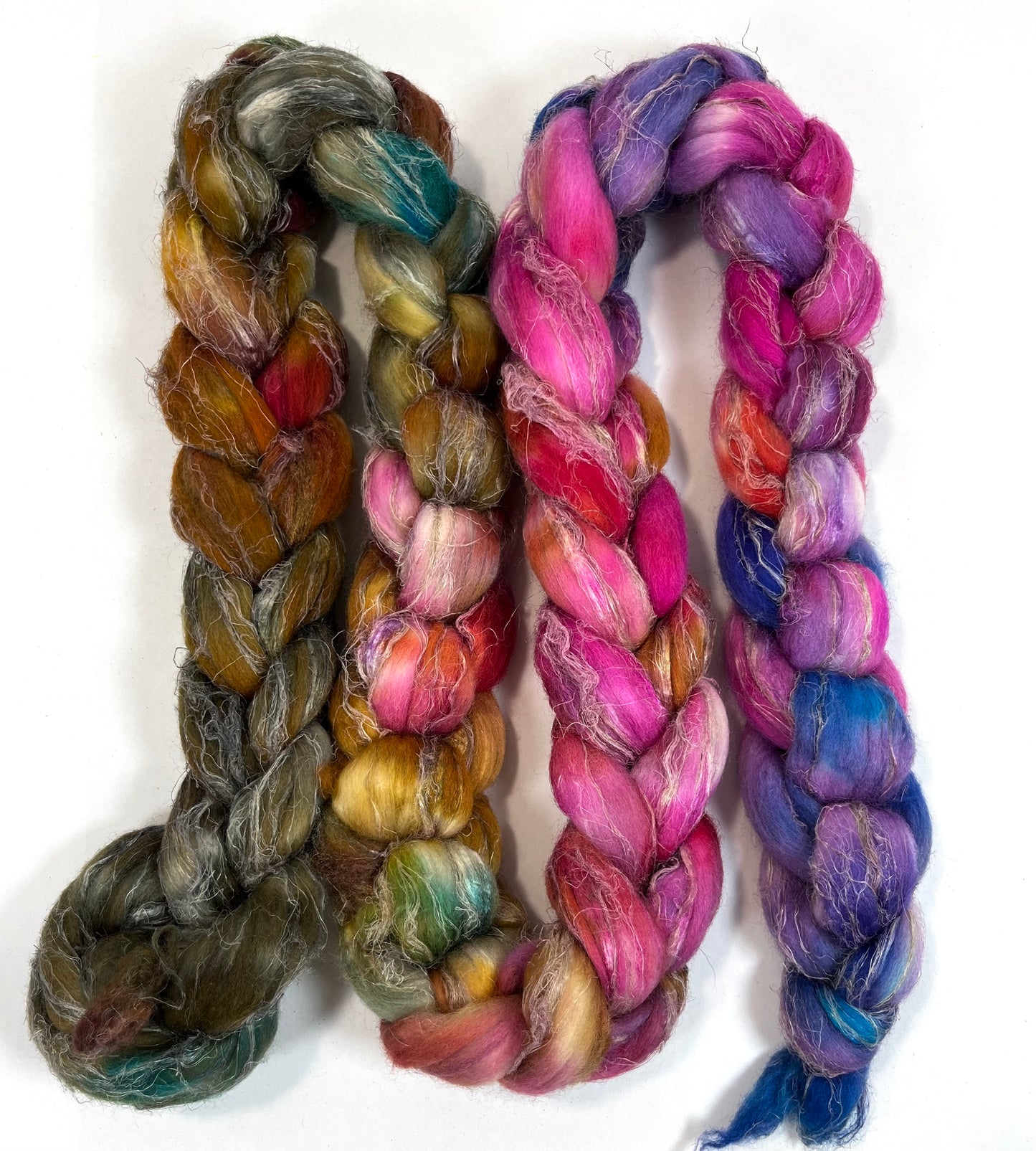 Day's End 0618-04, 6.2 oz Merino, silk, flax wool combed top, roving, spinning fiber, handspinning, felting, needle felting, weaving supplies