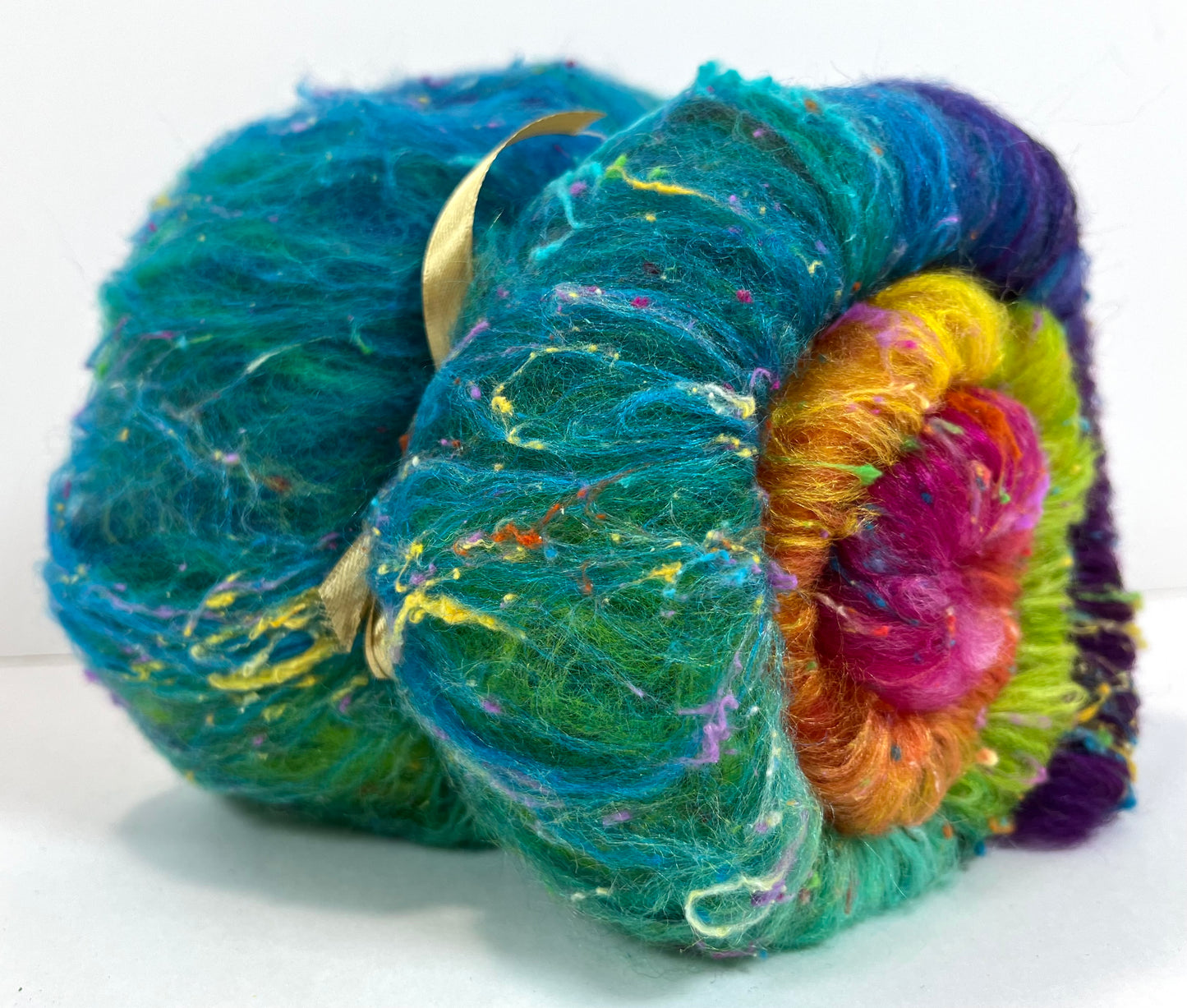 Tie Dye Gradient Batt 0608-01 - 2.5 oz BFL wool, silk, noils, spinning fiber, drumcarded, handspinning, nuno, felting wool