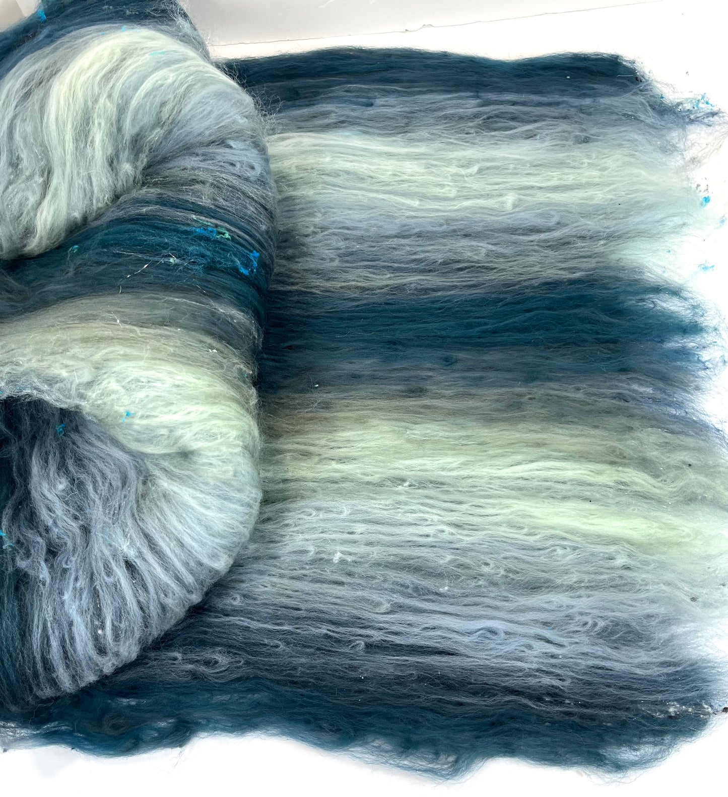 The River Styx Batt 0608-06 - 2.6 oz Falkland Merino wool, silk, noils, spinning fiber, drumcarded, handspinning, nuno, felting wool