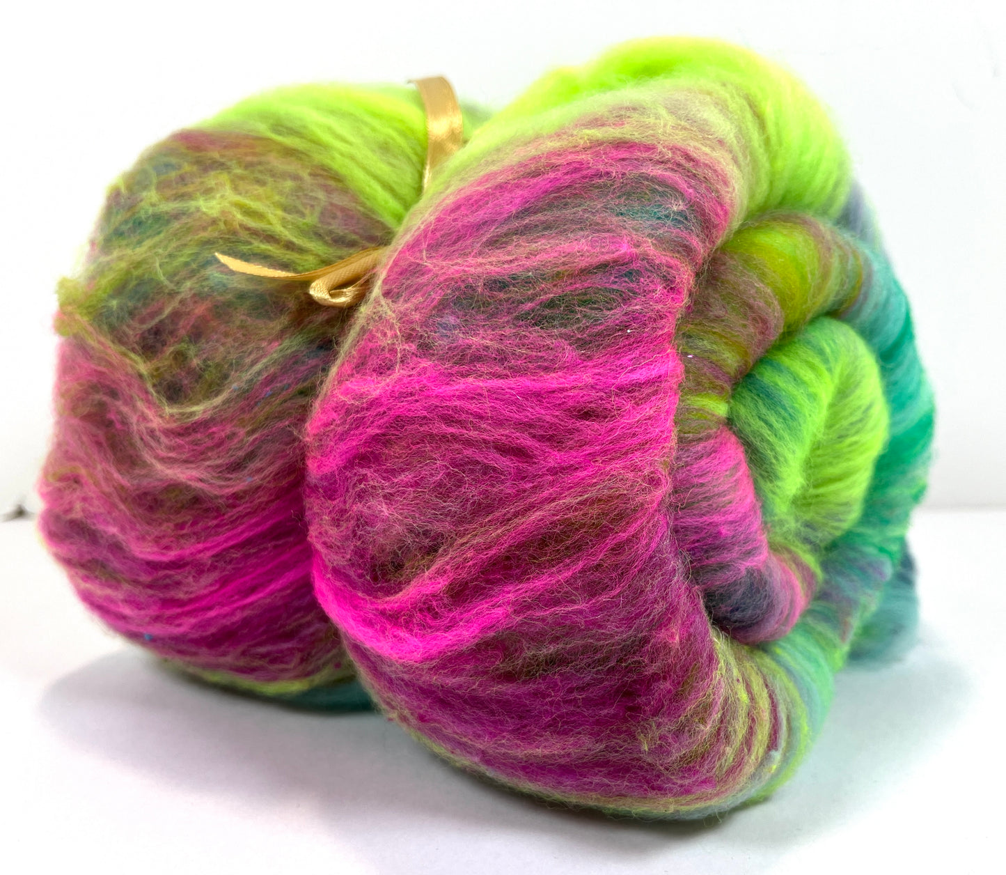 Crayon Box Batt 0729-03 - 4.1 oz Soft wool, NO SPARKLE, gradient style, spinning fiber, drumcarded, handspinning, nuno, felting wool