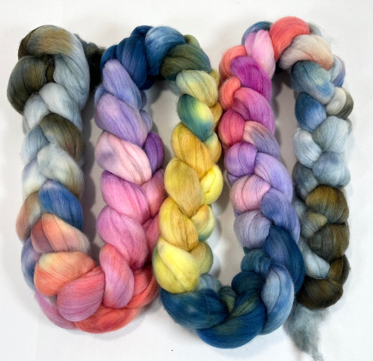 Day's End 0607-02 - 8.3 Falkland Merino wool combed top, roving, spinning fiber, handspinning, felting, needle felting, weaving supplies