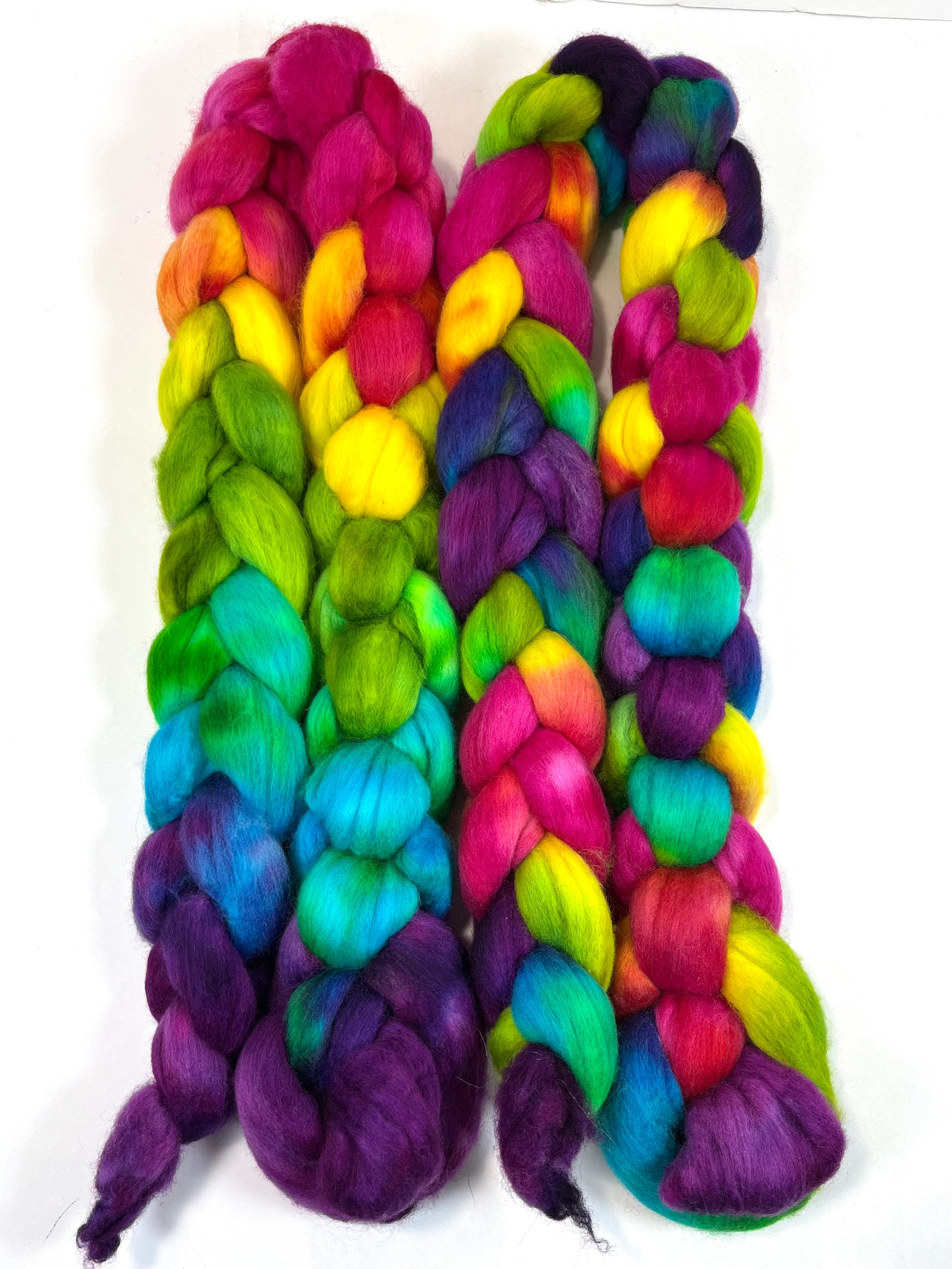 Tie Dye SC - 4 oz hand painted wool combed top, roving, spinning fiber, handspinning, felting