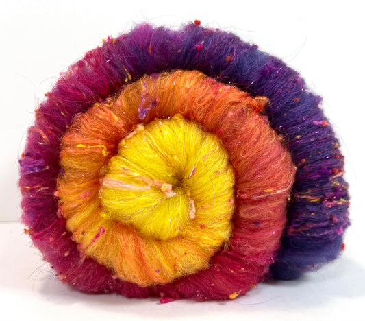 Sassy Gradient Batt 0520-04 - 2.5 oz Cormo wool, silk, noils, spinning fiber, drumcarded, handspinning, nuno, felting wool