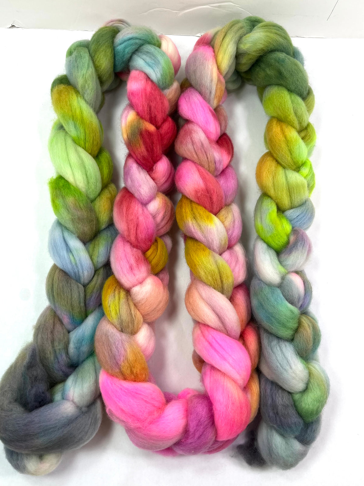 Day's End 1020-01 - 8.3 oz Polwarth wool combed top, roving, spinning fiber, handspinning, felting, needle felting, weaving supplies