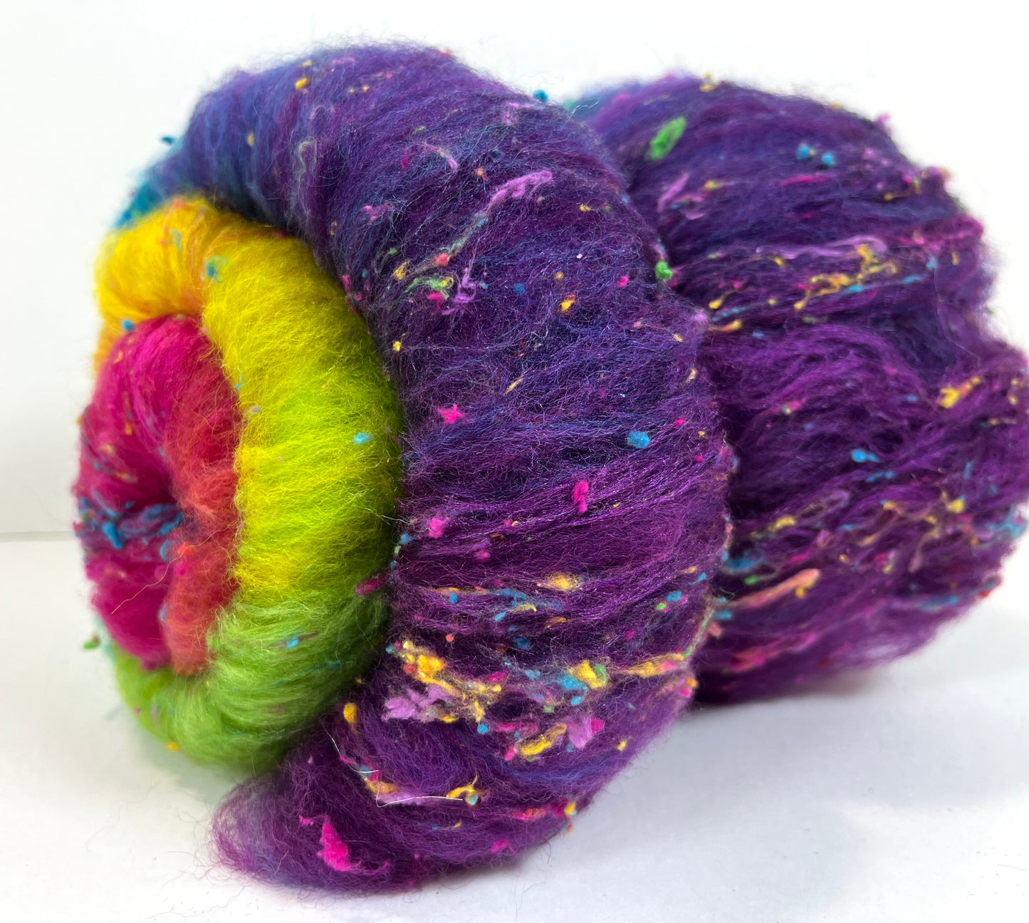 Tie Dye Gradient Batt 0608-02 - 2.4 oz BFL wool, silk, noils, spinning fiber, drumcarded, handspinning, nuno, felting wool