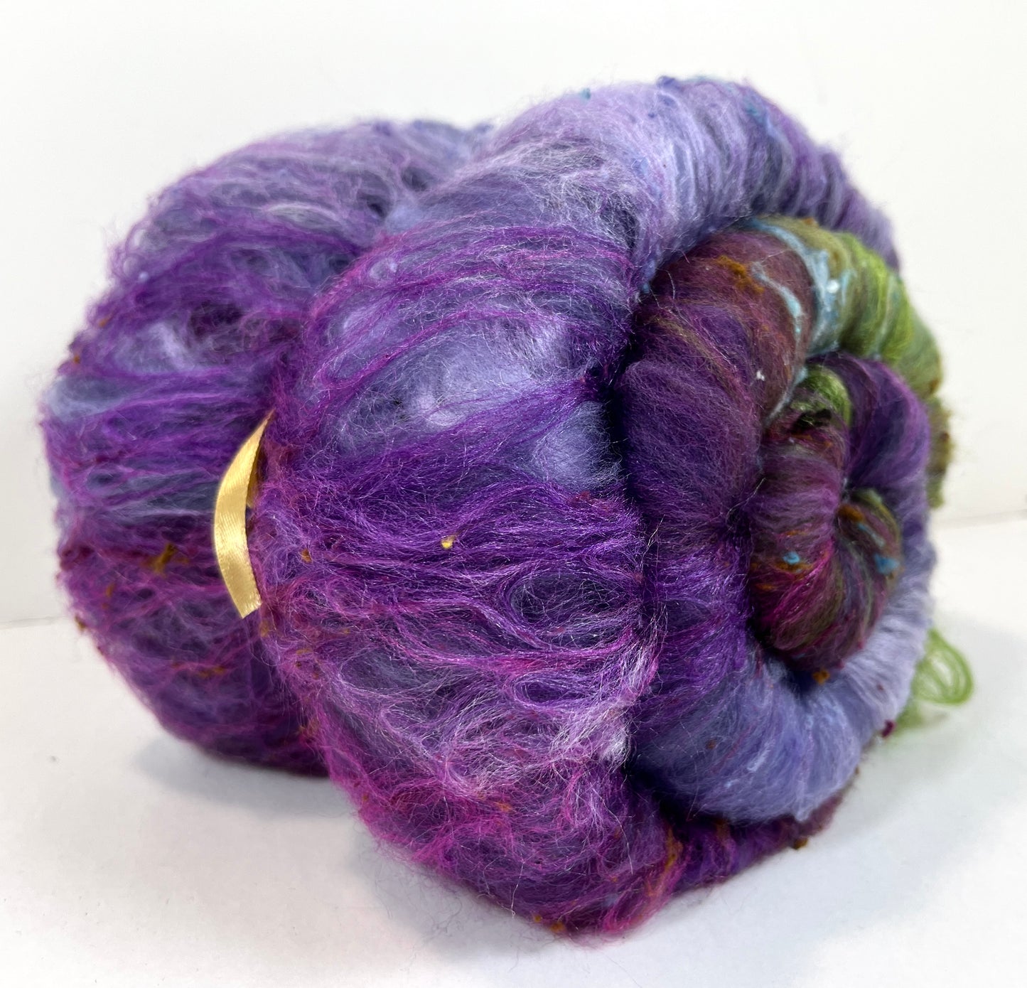 Arabesque Batt 1107-06 - 2.6 oz Falkland Merino wool, silk, noils, spinning fiber, drumcarded, handspinning, nuno, felting wool