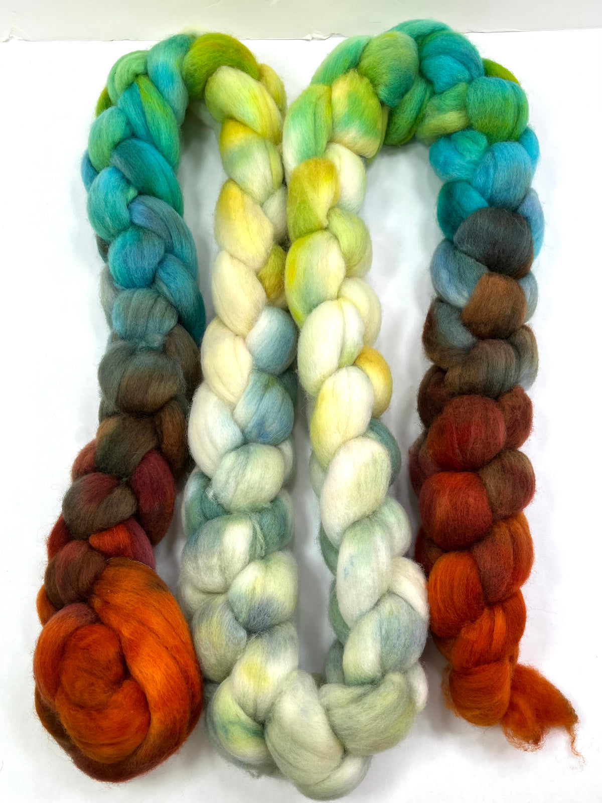 Day's End 0925-02 - 8.4 oz Cormo wool combed top, roving, spinning fiber, handspinning, felting, needle felting, weaving supplies