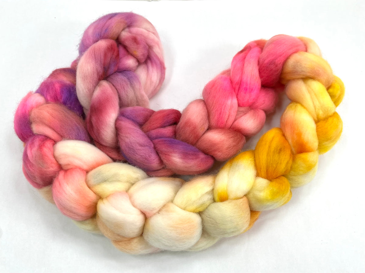 Day's End 0922-02 - 4.6 oz Falkland Merino wool combed top, roving, spinning fiber, handspinning, felting, needle felting, weaving supplies