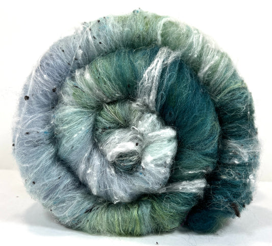 Cool River Batt 1130-02 - 2.8 oz Falkland Merino wool, silk, noils, spinning fiber, drumcarded, handspinning, nuno, felting wool
