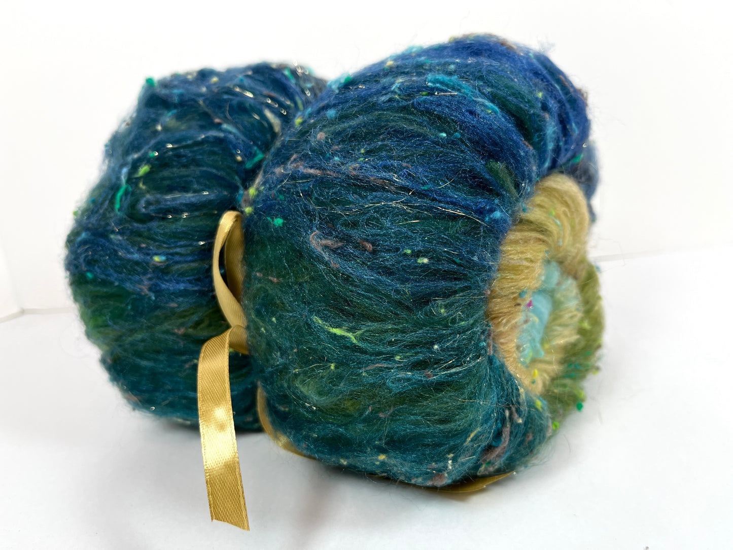 Sherwood Forest Batt 1228-05, 2.6 oz, 18.5 micron Merino wool, silk, spinning fiber, felting wool, weaving fiber