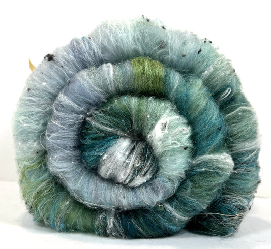Cool River Batt 1130-01 - 2.7 oz Falkland Merino wool, silk, noils, spinning fiber, drumcarded, handspinning, nuno, felting wool