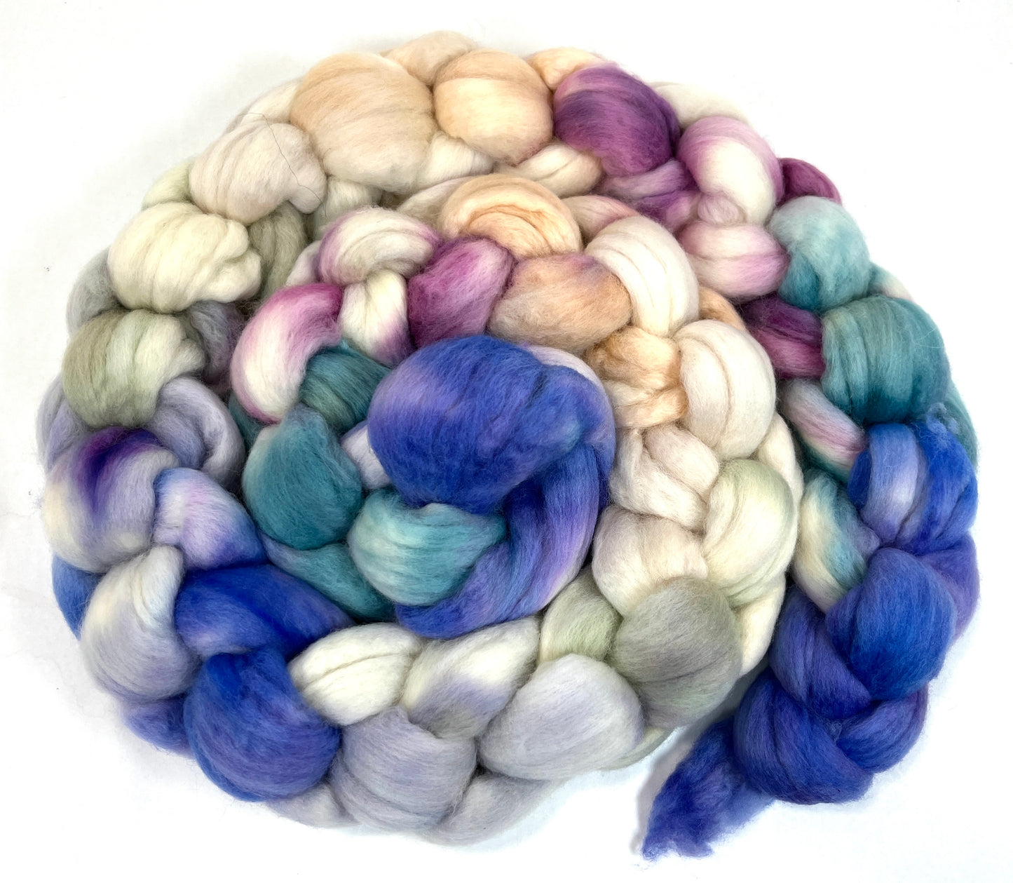 Day's End 0108-02, 5.3 oz 18.5 micron Merino wool combed top, roving, spinning fiber, handspinning, felting, needle felting, weaving supplies