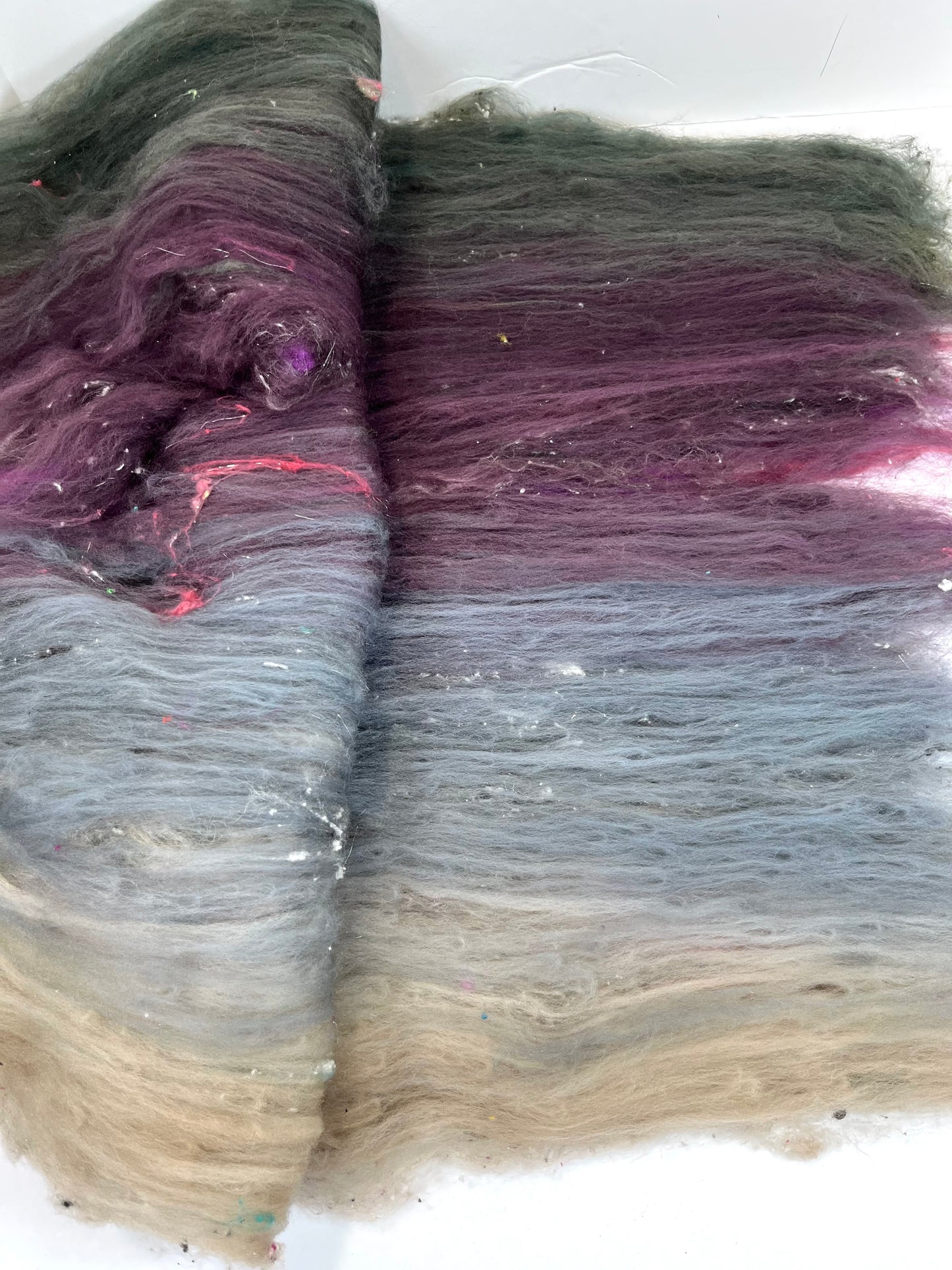 Morning Fog Gradient Batt 0608-04 - 2.5 oz Polwarth wool, silk, noils, spinning fiber, drumcarded, handspinning, nuno, felting wool