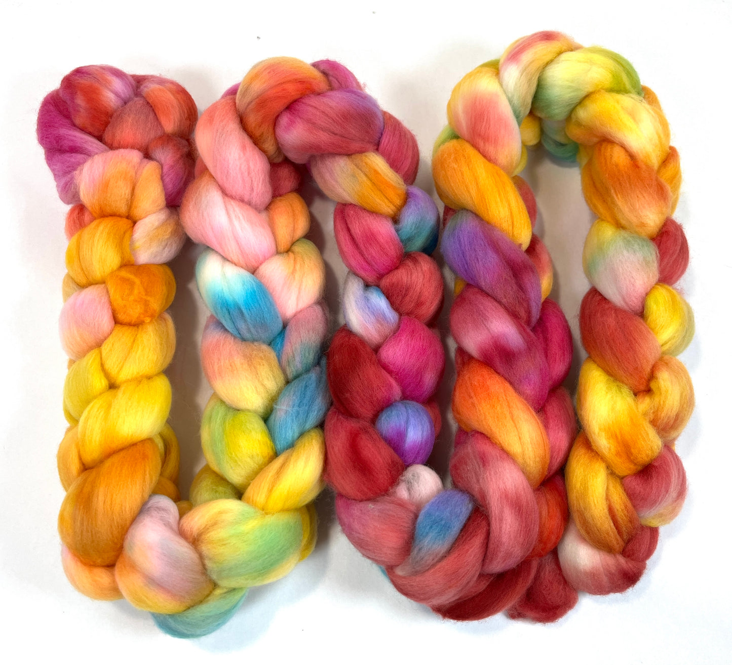 Day's End 0117-02, 8.1 oz 18.5 micron Merino wool combed top, roving, spinning fiber, handspinning, felting, needle felting, weaving supplies